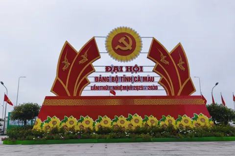 Quân dân đoàn kết một lòng đưa Cà Mau vươn mình vào kỷ nguyên mới