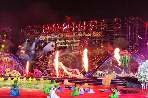 Tưng bừng khai mạc Ngày hội cua Cà Mau lần 2 năm 2025