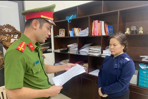 Khởi tố đại diện quản lý chợ đầu mối lớn nhất Thanh Hóa vì trốn thuế
