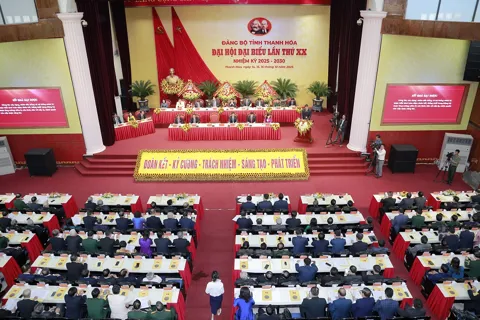 Khai mạc Đại hội đại biểu Đảng bộ tỉnh Thanh Hóa lần thứ XX, nhiệm kỳ 2025-2030
