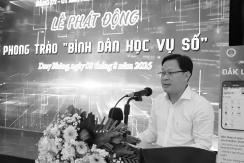 Đắk Lắk: tiếc thương một Chủ tịch xã bị xe tông tử vong khi đang điều tiết giao thông