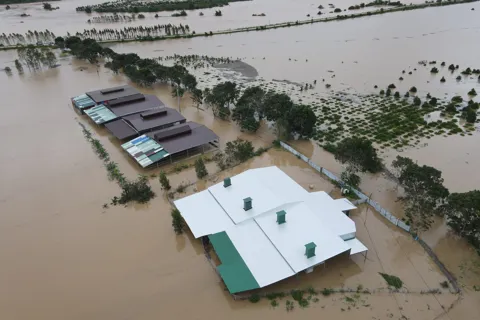Đắk Lắk: lụt lịch sử tại xã Krông Bông và Cư Pui, nhiều nơi bị cô lập