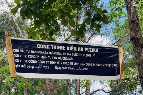 Gia Lai: yêu cầu báo cáo cụ thể việc xây dựng cổng chào Biển Hồ