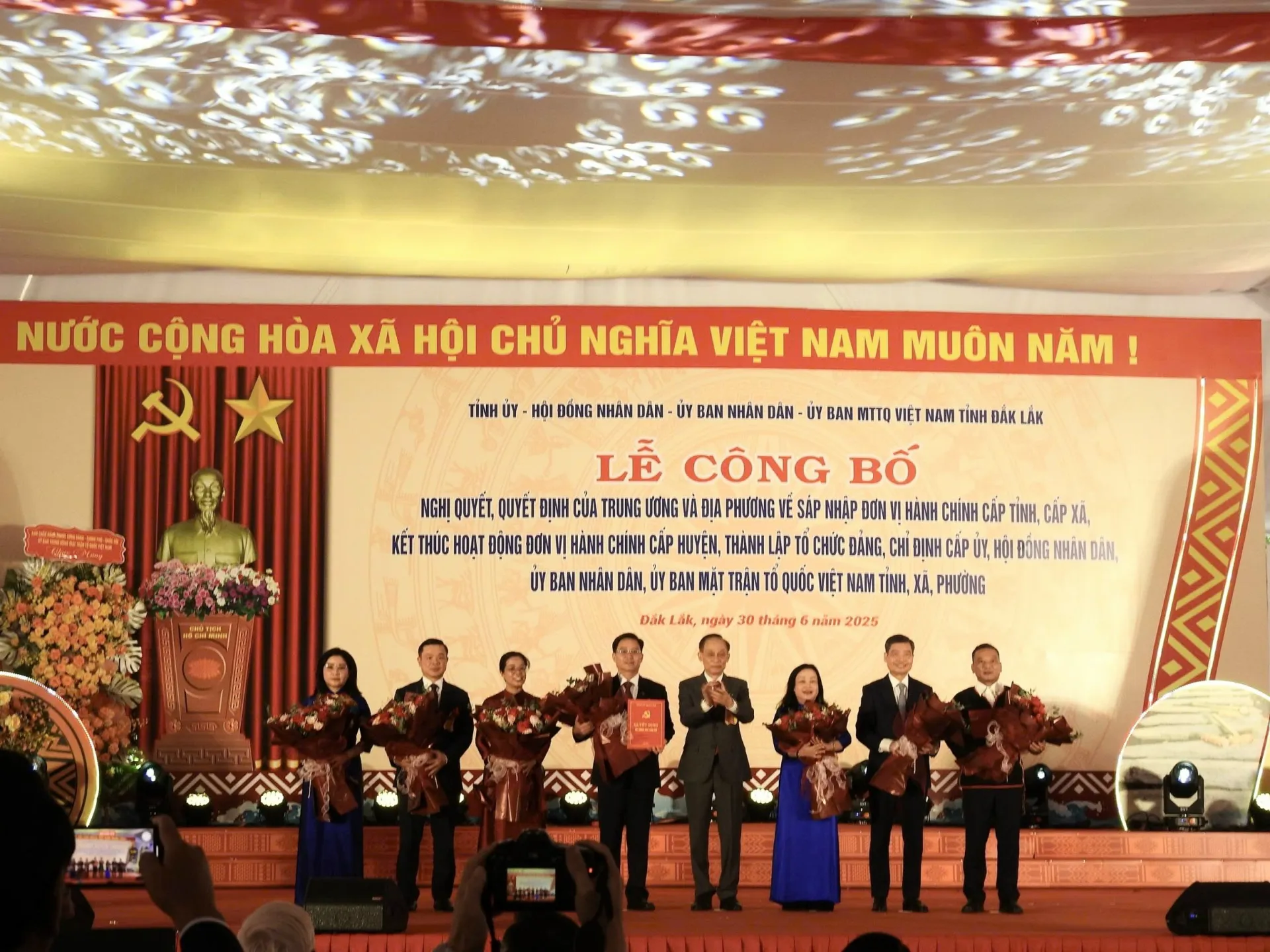 Đắk Lắk và Phú Yên chính thức sáp nhập, mở ra kỷ nguyên phát triển mới