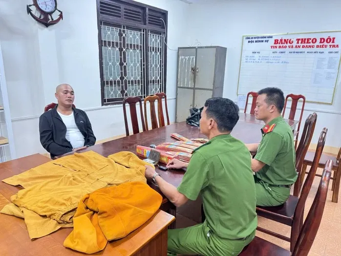 Bắt giữ đối tượng giả sư thầy lừa đảo, chiếm đoạt tài sản