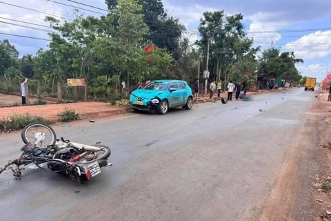 Đắk Lắk: va chạm với xe taxi điện, một người đàn ông tử vong
