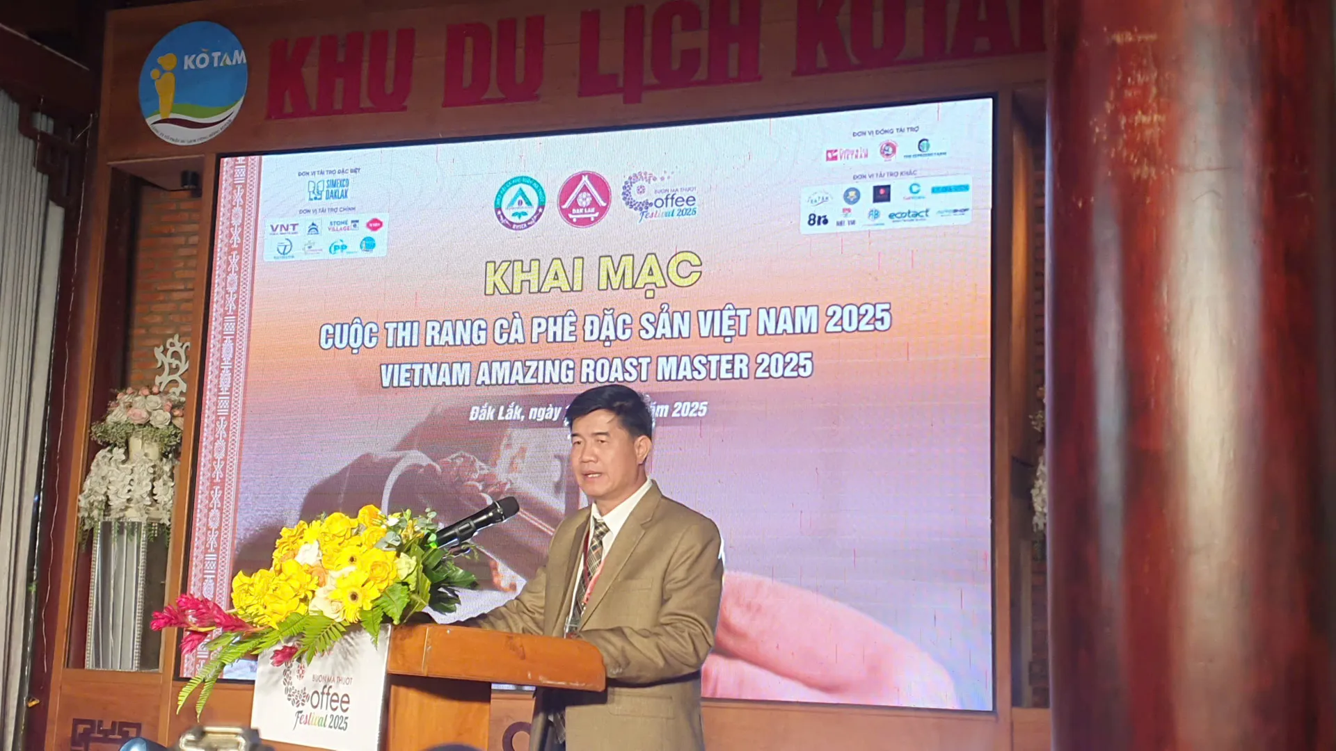 Ông Nguyễn Thiên Văn giữ Quyền Chủ tịch UBND tỉnh Đắk Lắk