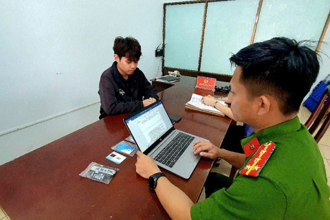 Đắk Lắk: sinh viên lừa bán ô tô "ảo", 28 người sập bẫy