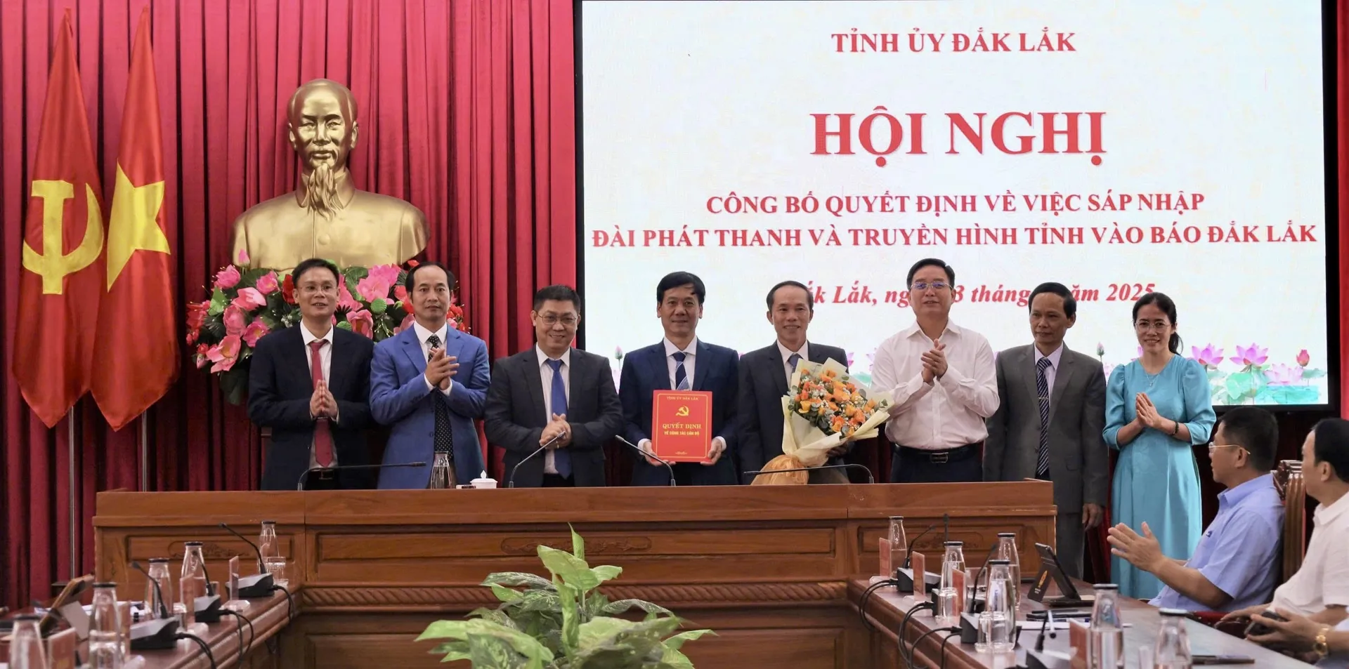 Sáp nhập Đài Phát thanh và Truyền hình Đắk Lắk vào Báo Đắk Lắk