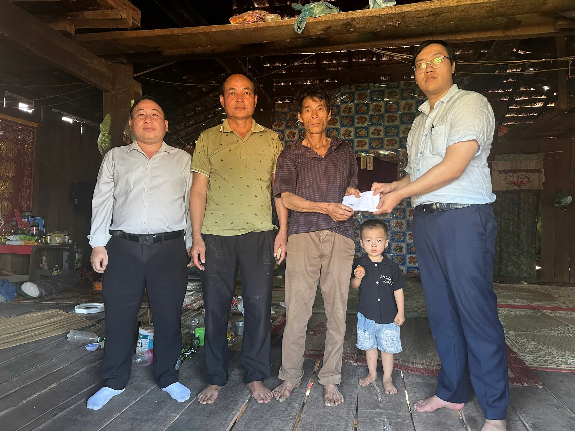 Đắk Lắk: xót xa gia đình nghèo có con trai tử nạn vì tai nạn giao thông