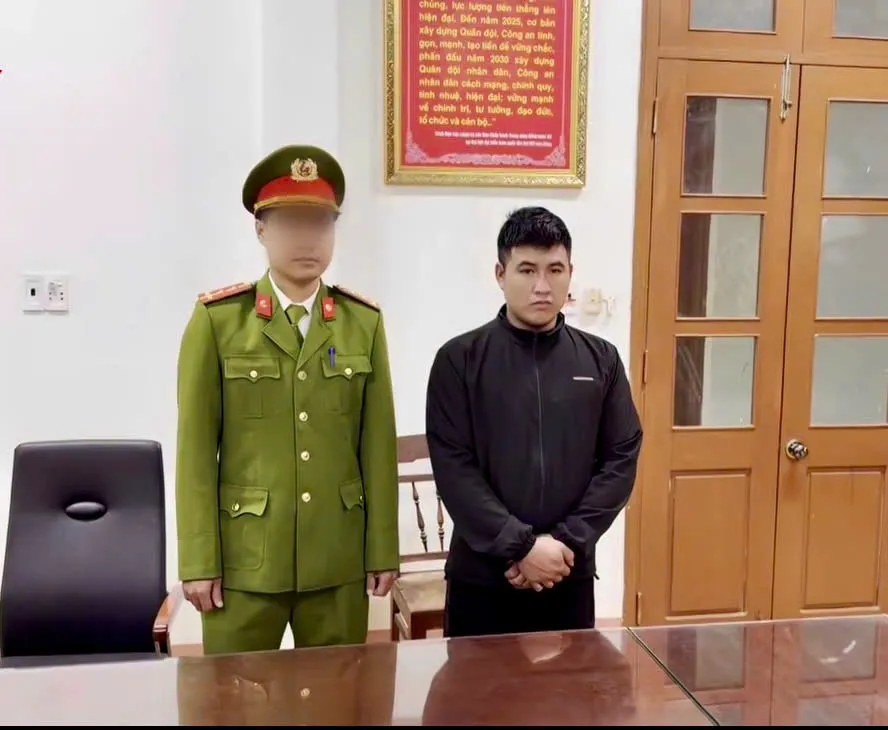 Đắk Lắk: khởi tố, bắt tạm giam đối tượng dùng đũa hành hung tài xế taxi