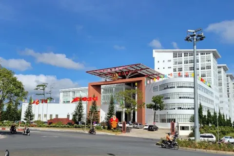 Lâm Đồng: phê duyệt 361 trường hợp nghỉ việc theo chế độ
