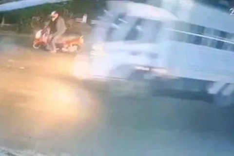 Nghi xe tải dán chữ “tập lái” cán chết người đàn ông rồi rời khỏi hiện trường ở Lâm Đồng