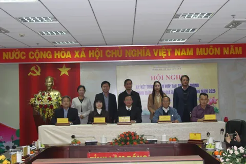 Lâm Đồng ký kết thỏa thuận hợp tác truyền thông với các cơ quan báo chí