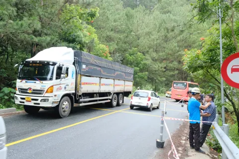 Lâm Đồng: phân luồng giao thông đường đèo Mimosa – Quốc lộ 20 từ 17 giờ 30 phút ngày 18/11