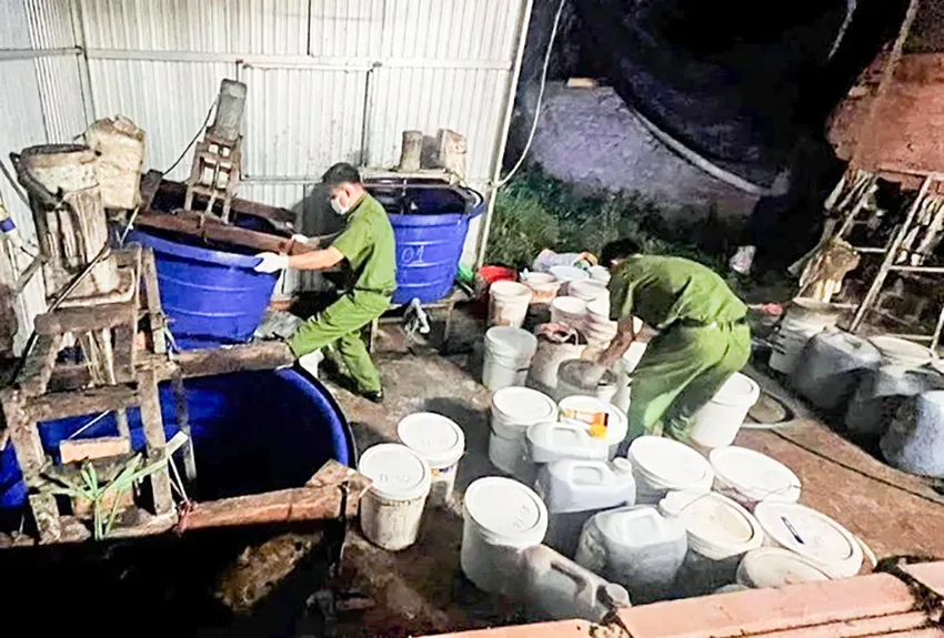 Lâm Đồng: phát hiện cơ sở nghi sản xuất phân bón giả