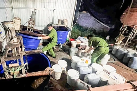 Lâm Đồng: phát hiện cơ sở nghi sản xuất phân bón giả