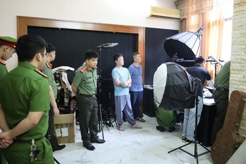 Tìm nạn nhân của Tiktoker Lê Việt Hùng