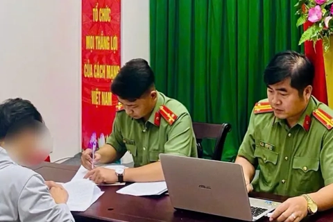 Xử phạt đối tượng chia sẻ đường dẫn đến trang web cá độ trực tuyến