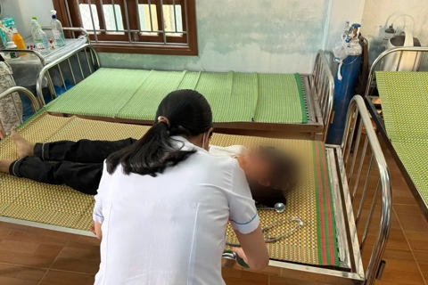 Cụ ông 78 tuổi đi lạc được công an và người dân tìm thấy sau một ngày