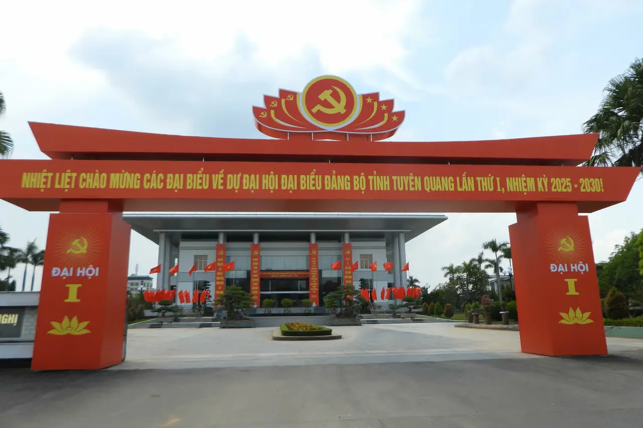 Đại hội Đảng bộ tỉnh Tuyên Quang lần thứ I: quyết tâm hiện thực hóa khát vọng phát triển