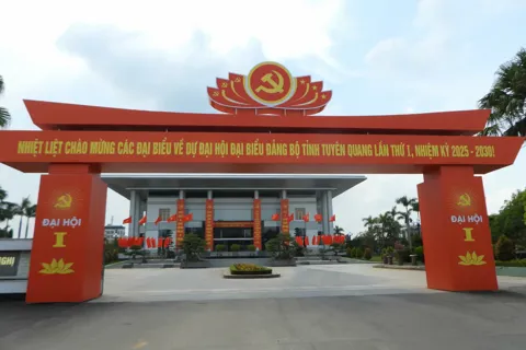 Đại hội Đảng bộ tỉnh Tuyên Quang lần thứ I: quyết tâm hiện thực hóa khát vọng phát triển