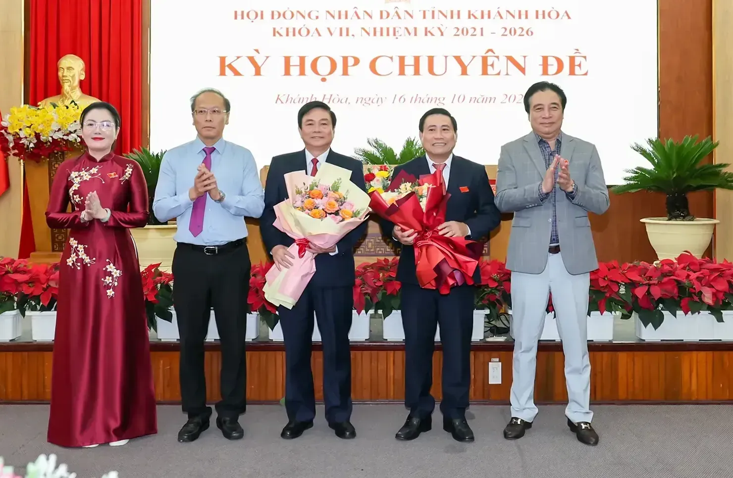 Ông Lâm Đông giữ chức Chủ tịch HĐND tỉnh Khánh Hòa