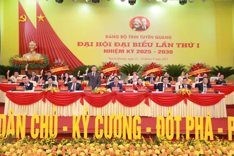 Đại hội đại biểu Đảng bộ tỉnh Tuyên Quang lần thứ I thành công tốt đẹp