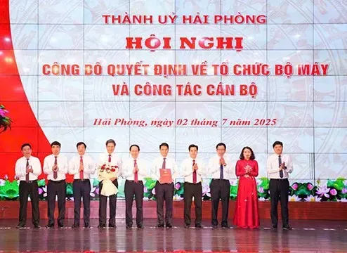 Hải Phòng công bố quyết định sắp xếp tổ chức bộ máy các cơ quan