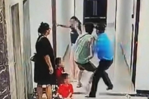 Hành vi côn đồ tại sảnh chung cư Sky Central: Góc nhìn pháp lý và thông điệp răn đe