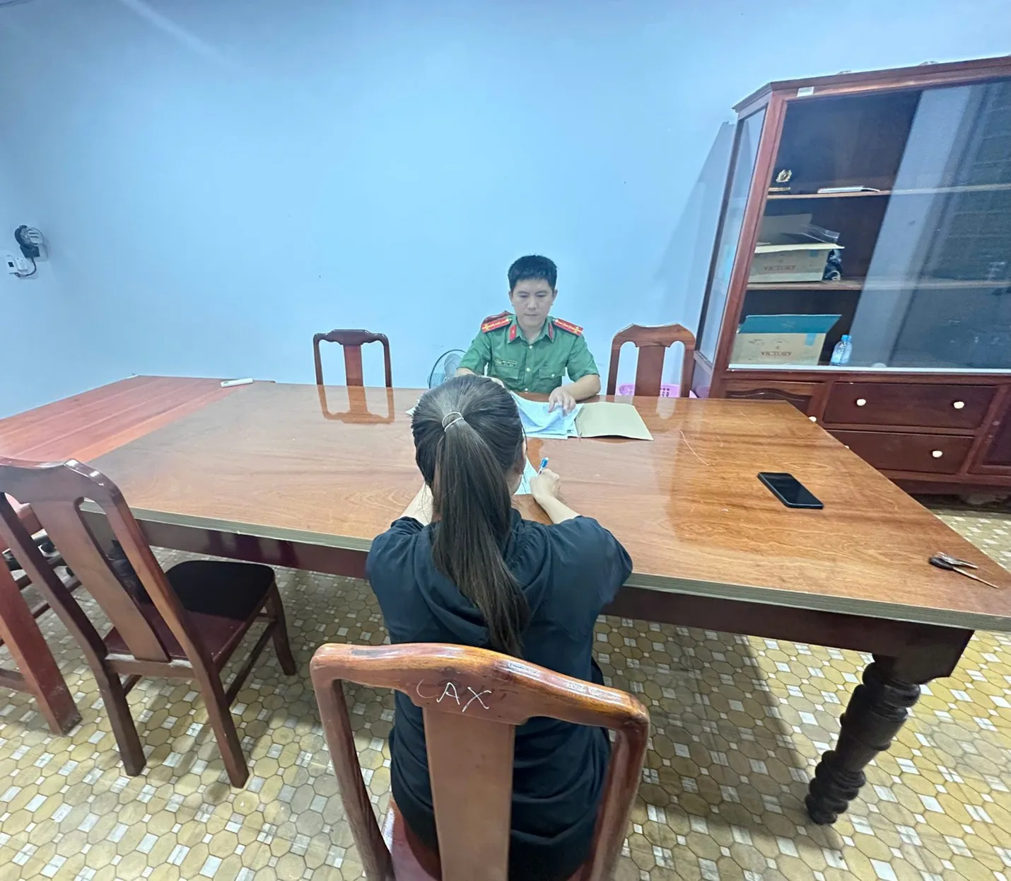 Xử phạt 7,5 triệu đồng người phụ nữ đăng tin bắt cóc trẻ em sai sự thật trên Facebook