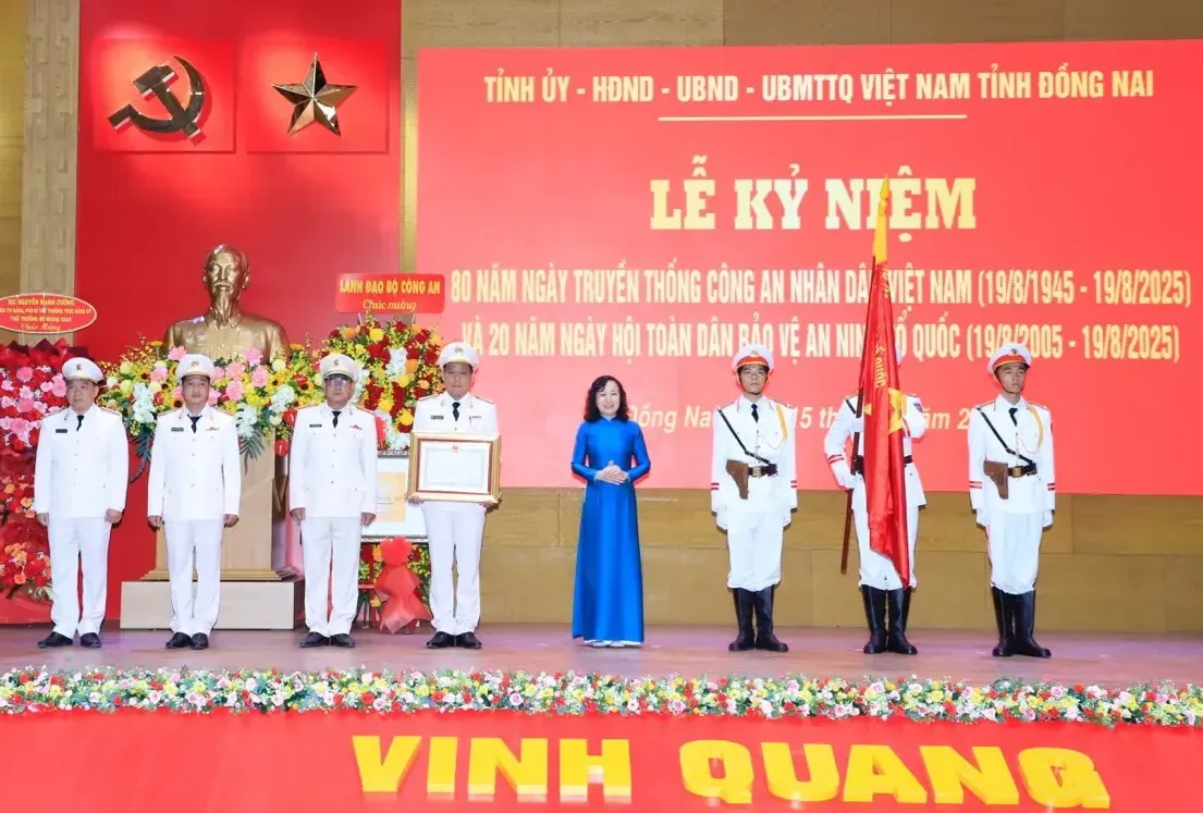Đồng Nai: long trọng kỷ niệm 80 năm Ngày truyền thống Công an nhân dân