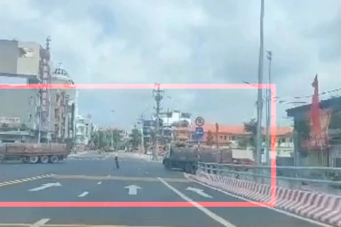 Nam Định: xử phạt 2 lái xe chở gạch vi phạm giao thông qua hình ảnh do người dân cung cấp
