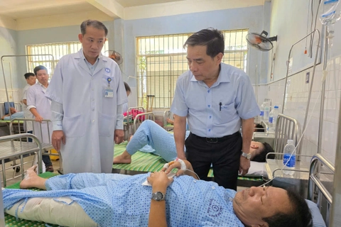Chủ tịch UBND tỉnh Quảng Nam thăm nạn nhân vụ tai nạn giao thông đặc biệt nghiêm trọng trên cao tốc
