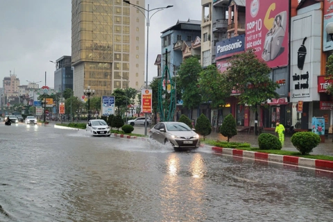 Mưa lớn gây ngập sâu, sạt lở tại Thái Nguyên