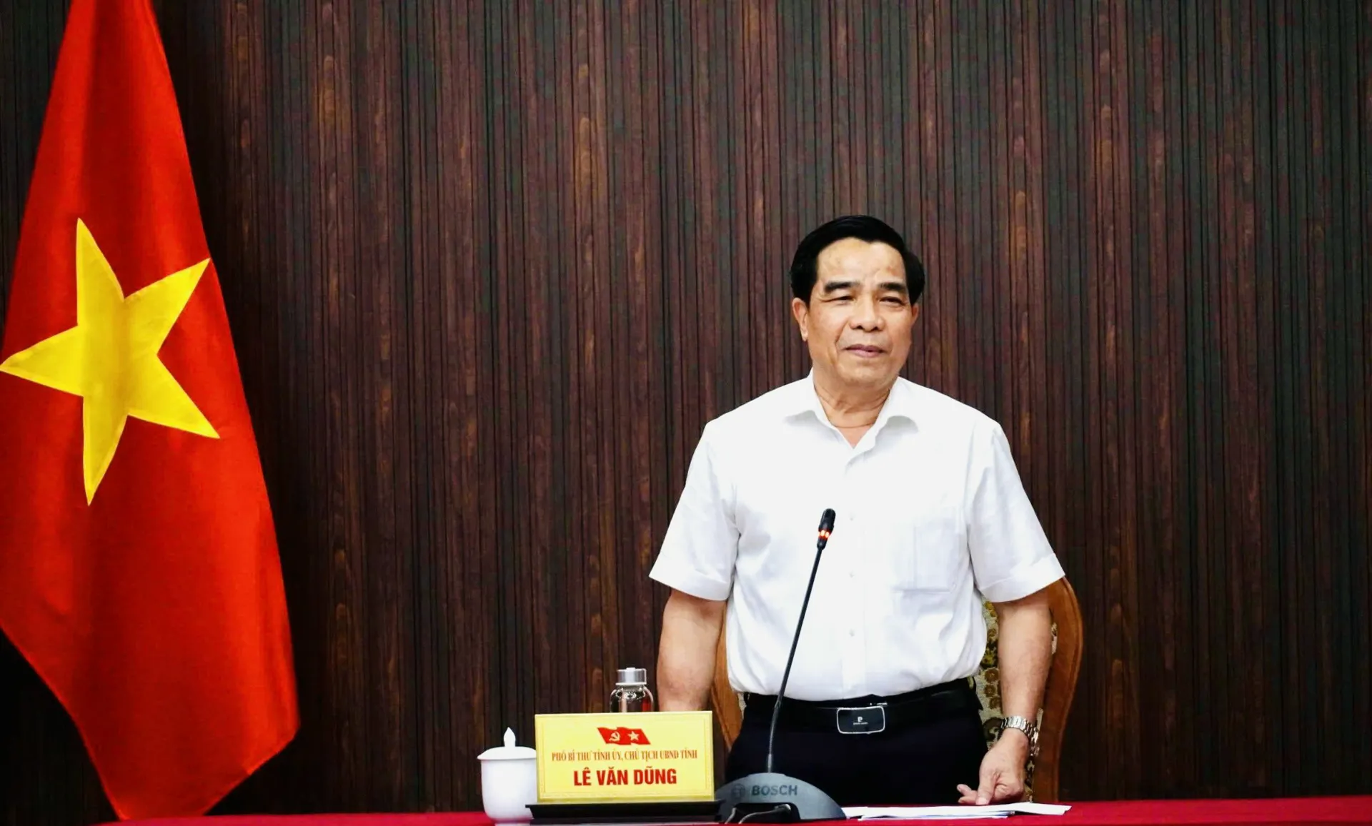 Chủ tịch UBND tỉnh Quảng Nam Lê Văn Dũng nghỉ hưu trước tuổi