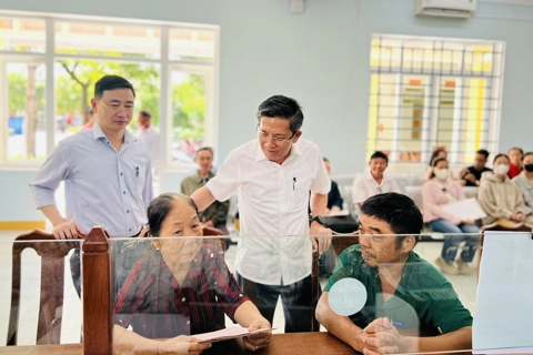 Lãnh đạo TP Đà Nẵng thị sát, tiếp sức cho chính quyền cơ sở