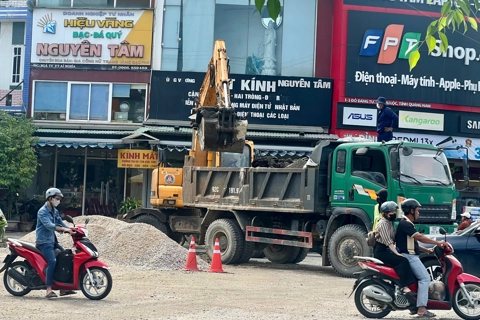 Đà Nẵng: cần đảm bảo an toàn khi xóa "điểm đen" nút giao thông ngã tư Ái Nghĩa