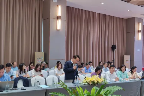 Bộ Nội vụ lấy ý kiến về Dự thảo Cải cách hành chính Nhà nước giai đoạn 2021-2025.
