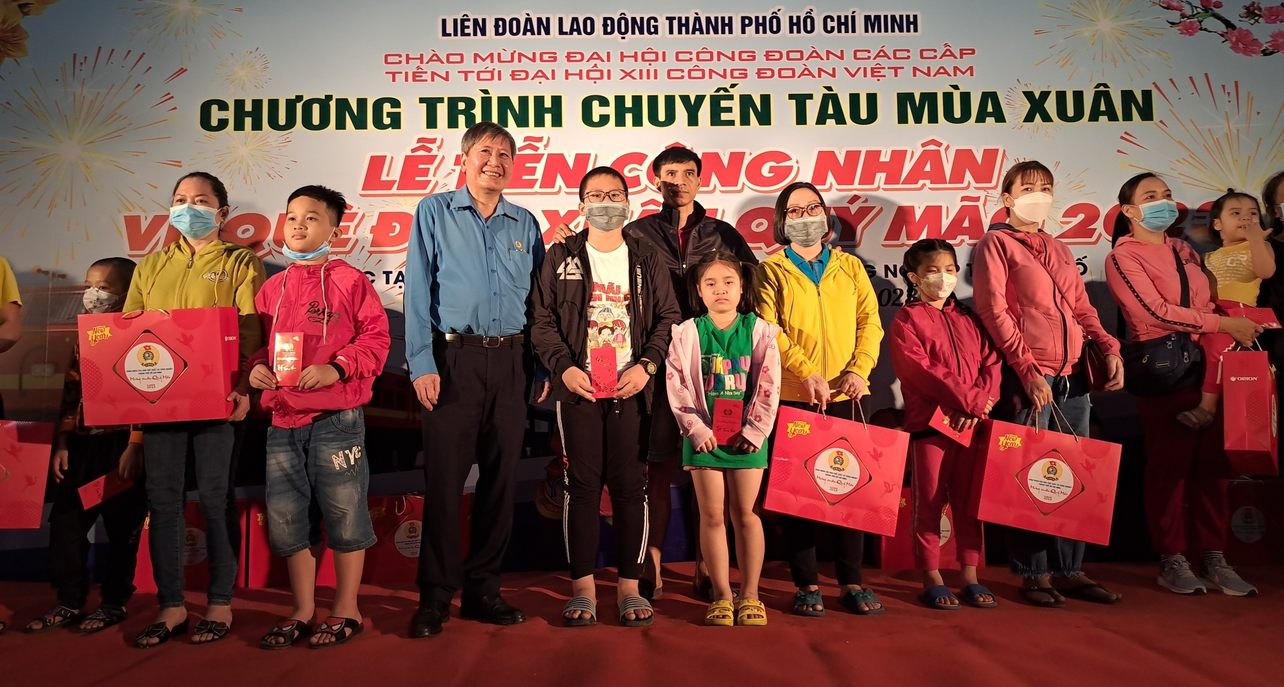 Liên đoàn Lao động TP Hồ Chí Minh chăm lo Tết cho 500.000 đoàn viên
