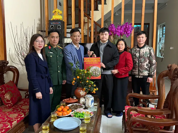 Hòa Lạc rộn ràng khí thế ngày hội tòng quân