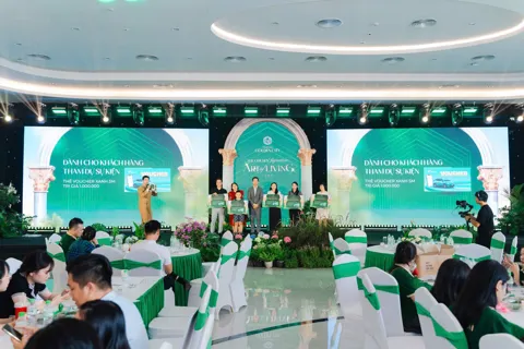 The Golden Signature - Art of Living kiệt tác nghệ thuật sống của giới tinh hoa