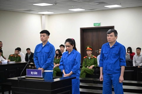 Cựu Phó Vụ trưởng Nguyễn Lộc An hầu tòa ở vụ án thứ hai 
