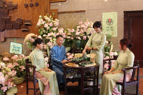 Trà sen Tây Hồ - hương vị tri ân mùa Vu lan báo hiếu