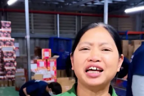 Sản phẩm “Ăn cùng bà Tuyết” bị làm giả trắng trợn, “bà trùm” đồ ăn vặt làm ngay điều này để bảo vệ người tiêu dùng