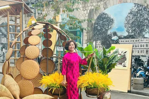 Trưng bày 200 gian hàng “Chợ hoa Xuân” phường Hoàn Kiếm