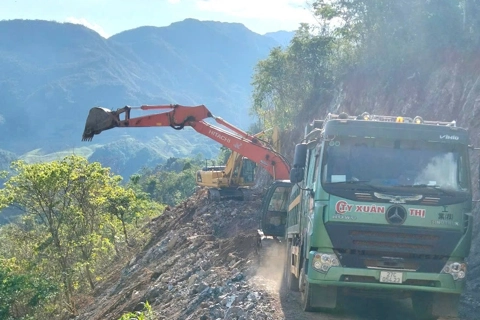 Đẩy mạnh giải ngân vốn đầu tư công, tạo động lực phát triển kinh tế tại Điện Biên