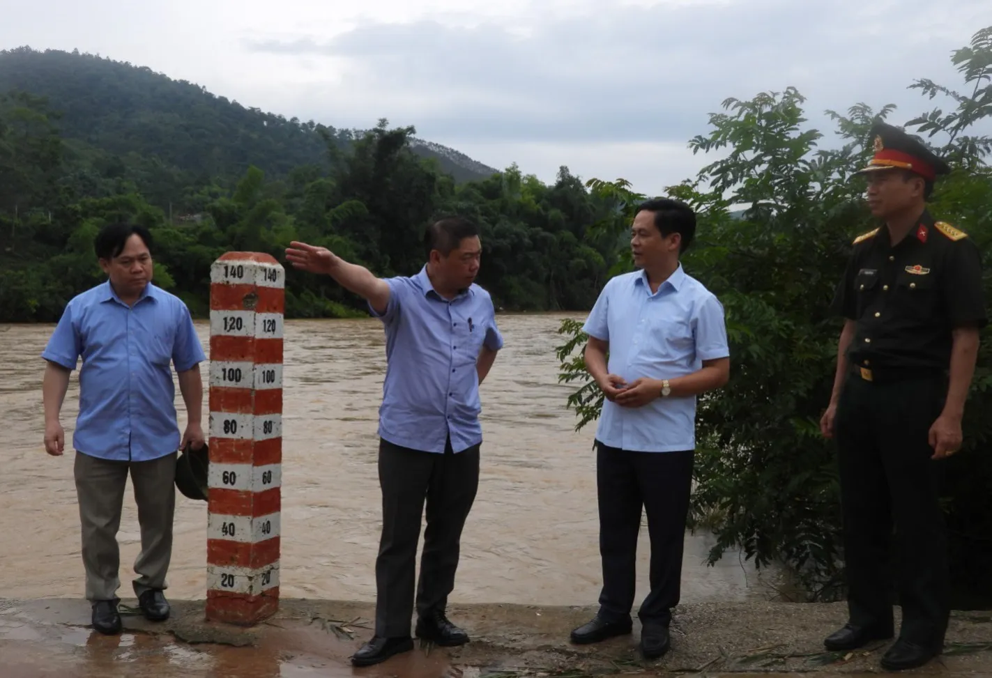 Lãnh đạo tỉnh Lạng Sơn kiểm tra công tác ứng phó bão số 3