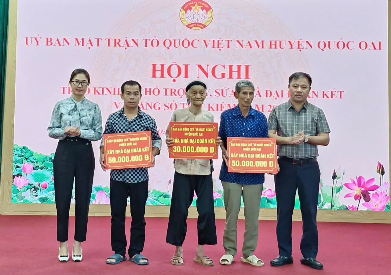 Mặt trận Tổ quốc huyện Quốc Oai hỗ trợ 1,61 tỷ đồng cho hộ có hoàn cảnh khó khăn