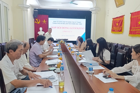 Hội thi Sáng tạo Kỹ thuật Hà Nội lần thứ 2: Đổi mới để lan tỏa trí tuệ và sáng tạo